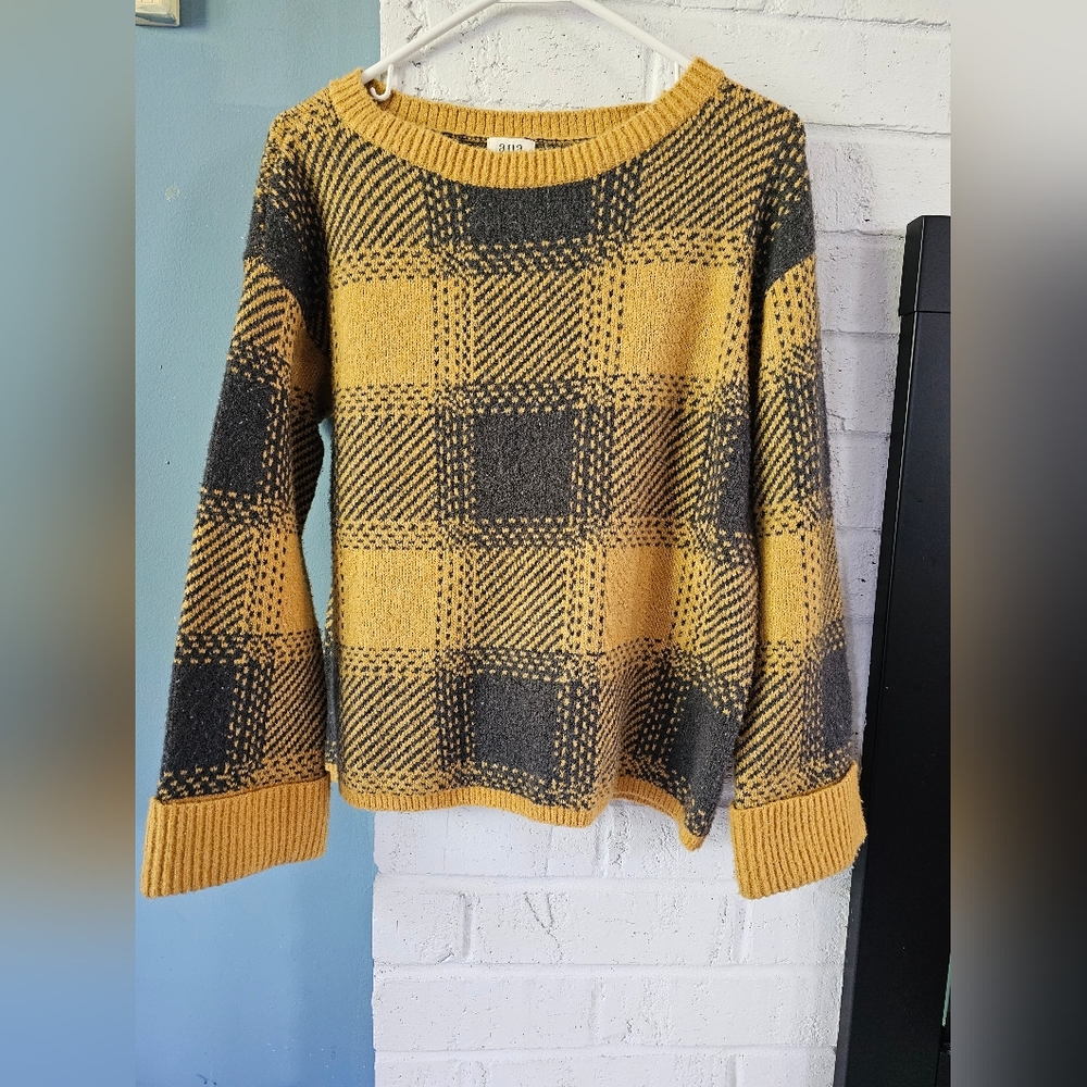 a.n.a. Sweater